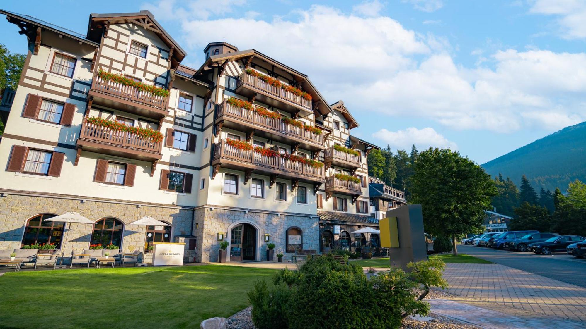 Savoy Hotel Špindlerŭv Mlýn Exteriör bild